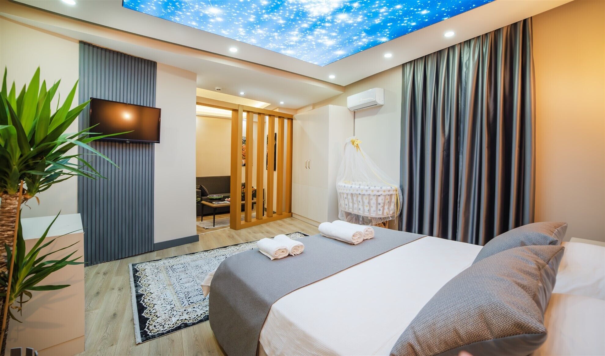 Standard Quadruple Room, 1 Bedroom, Air conditioning, City View | Premium bedding, minibar, desk, laptop workspace