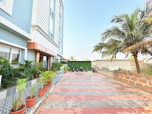 Property grounds - New Beach Resort Puri (Brahmagiri)