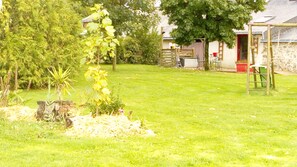 Property grounds - Gite near Rennes and Nantes (Sion-les-Mines)