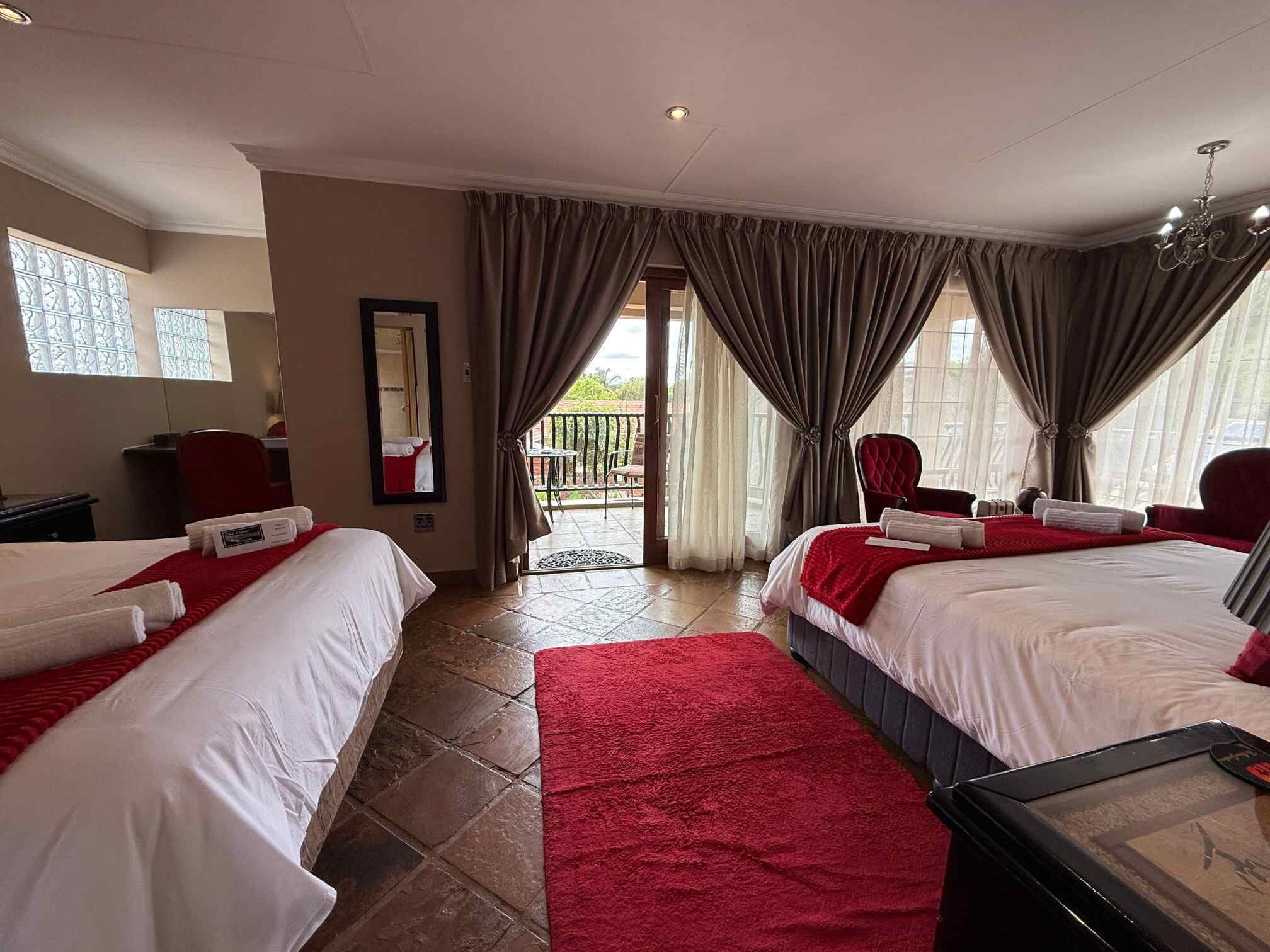 Chambre Familiale, balcon, vue jardin