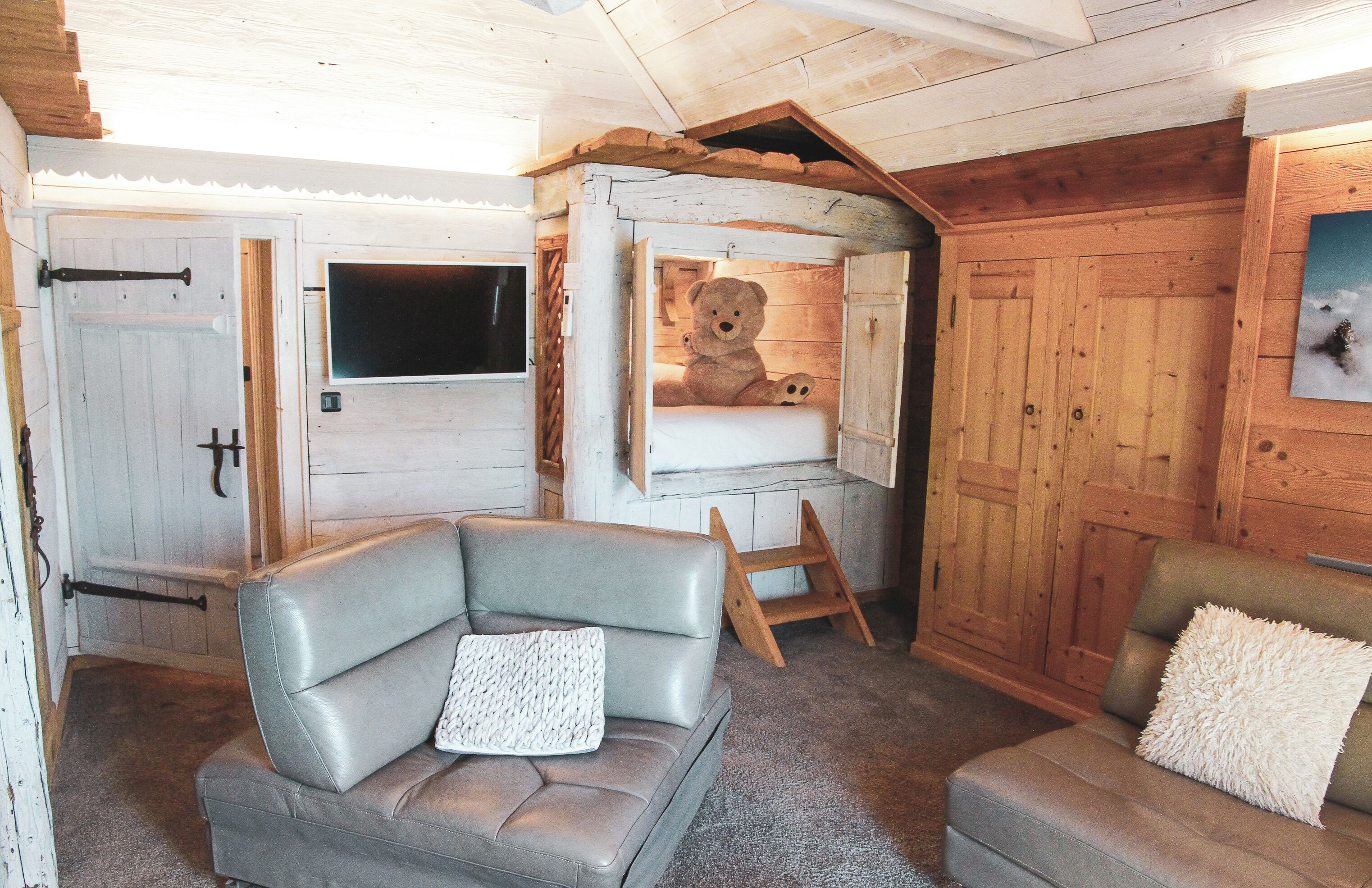 Suite Studio Familiale, balcon, vue lac | Intérieur