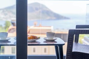 Dining - Villa Cihan (DIŞ KAPI: 6 A)