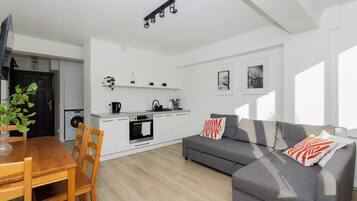 Apartament (188) | Living area | Flat-screen TV