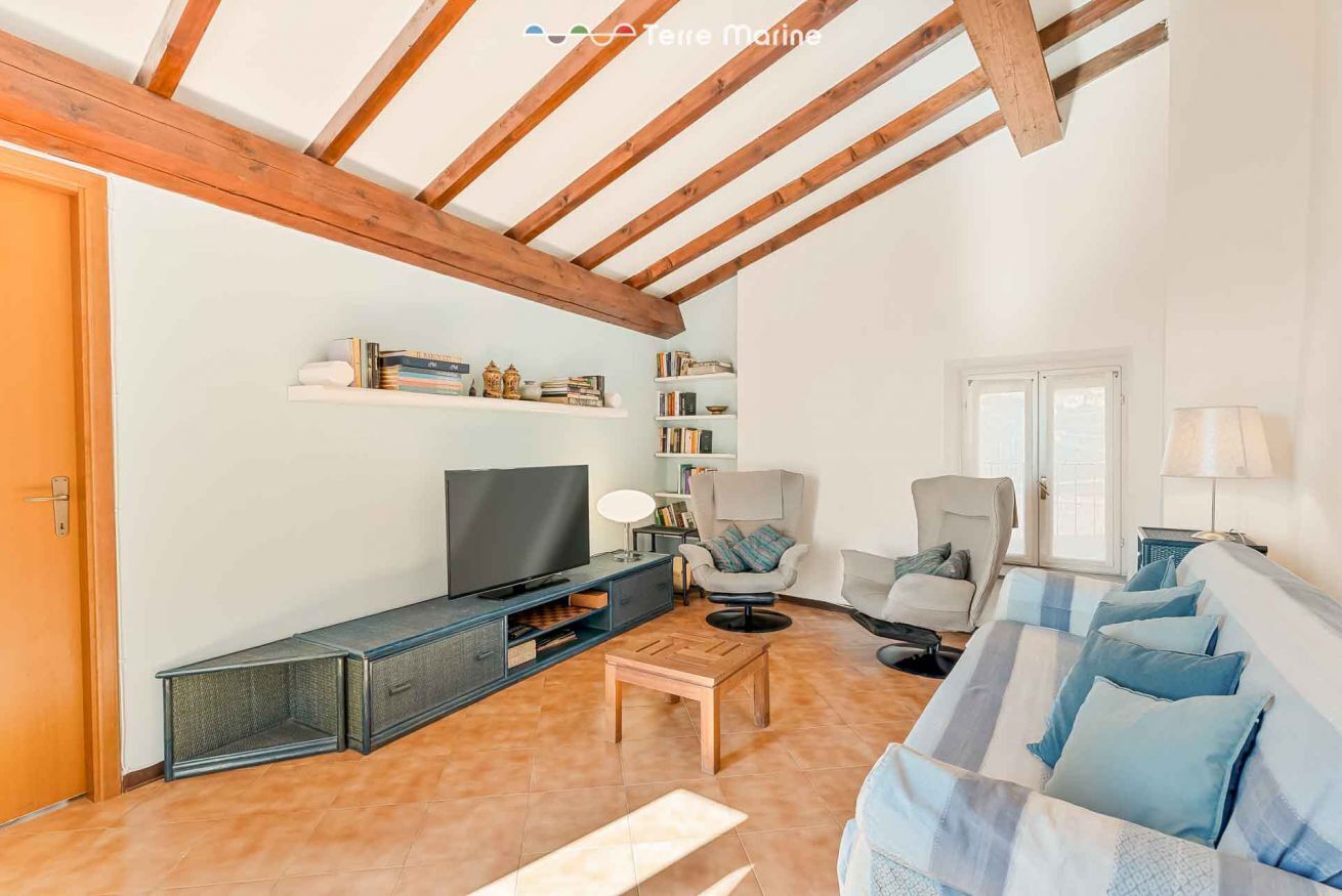 リビング エリア