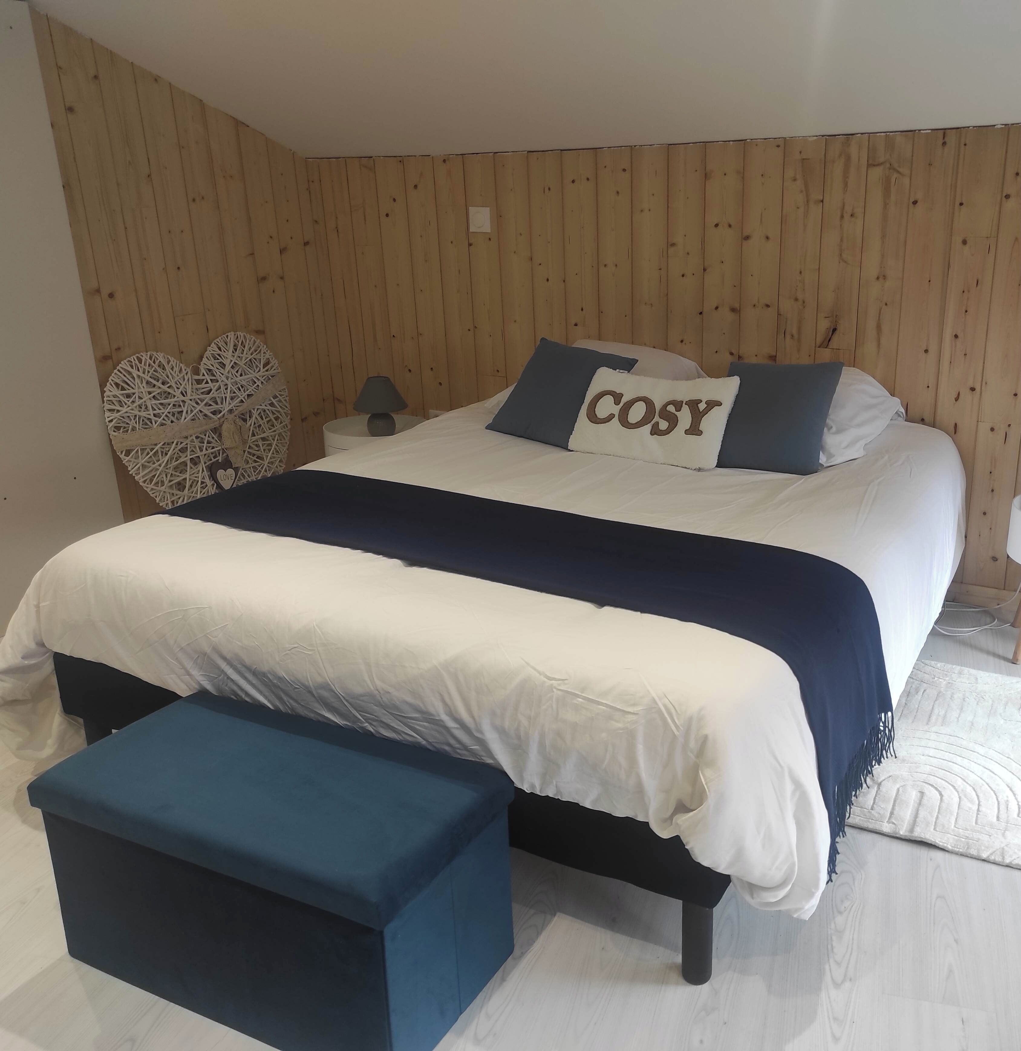 3 chambres, bureau, fer et planche à repasser, Wi-Fi