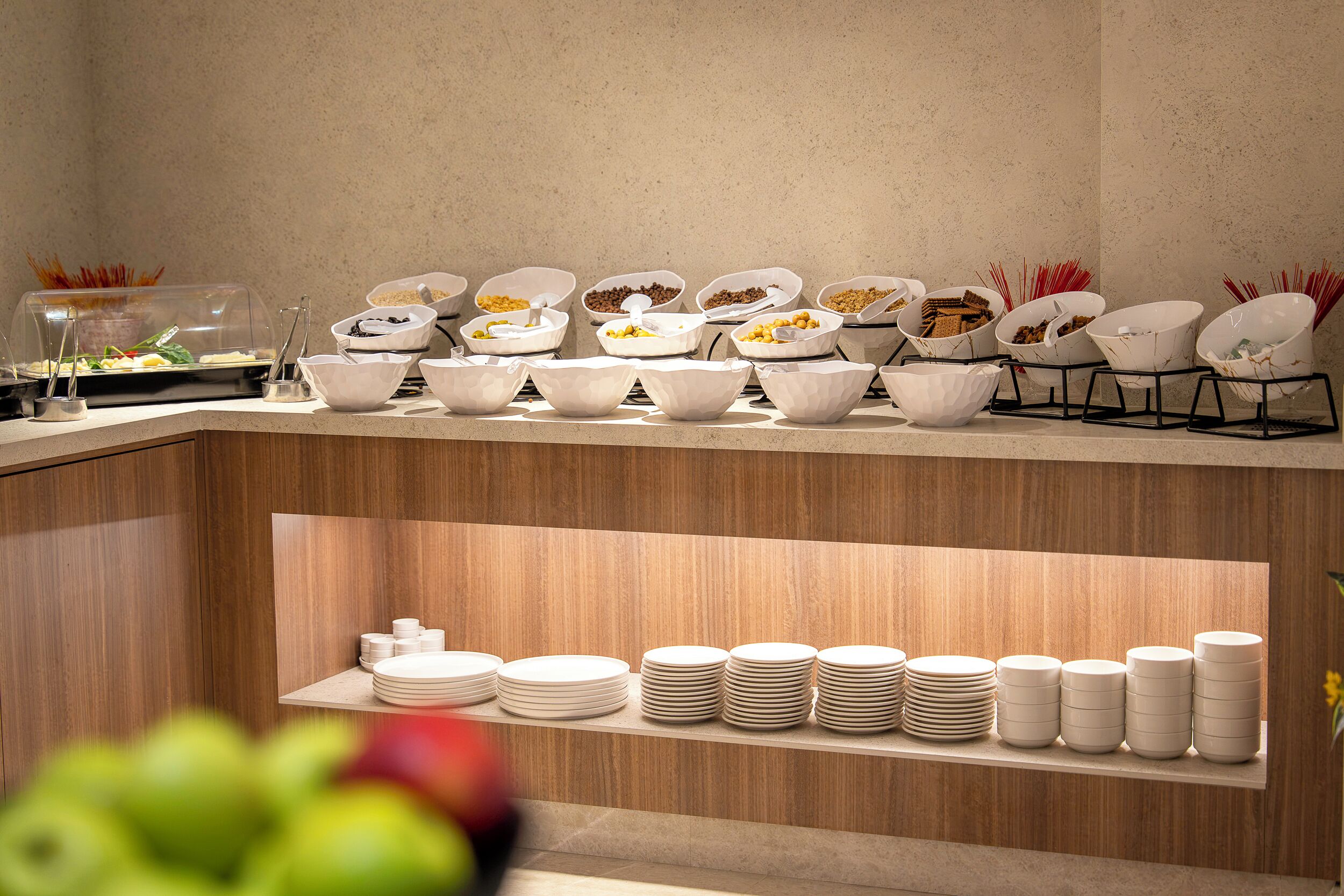 Tägliches Frühstücksbuffet gegen Gebühr