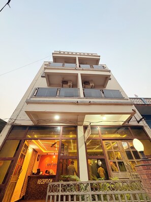 Front of property - Bay inn Puri (Brahmagiri)