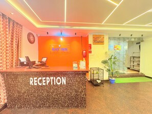 Reception - Bay inn Puri (Brahmagiri)