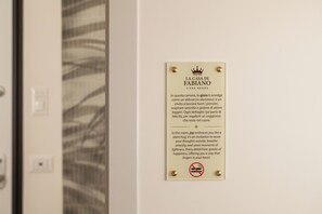 Superior-Doppelzimmer, Balkon, Stadtblick | Hochwertige Bettwaren, Daunenbettdecken