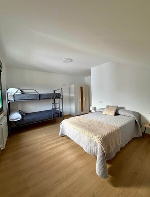 4 dormitorios, wifi, ropa de cama
