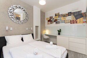 Apartament (2) | Iron/ironing board, free WiFi - Apartamenty Sun & Snow Nowa Papiernia (Wrocław)