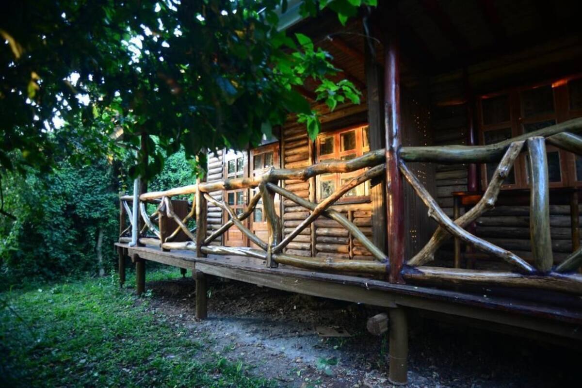 Luxury Double or Twin Room, Balcony, Lake View | Exterior