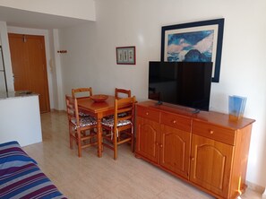 Dining - Infante E6-10º Solo familias! (Playa de Gandía)