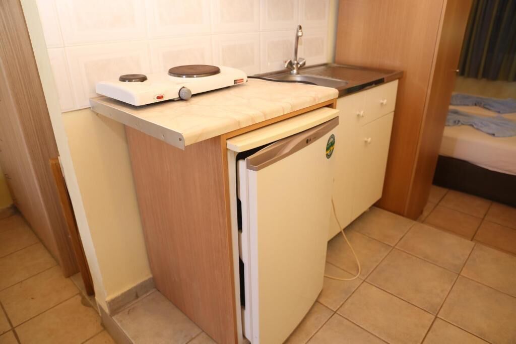 4 人部屋 バルコニー ガーデンビュー | 専用キッチン