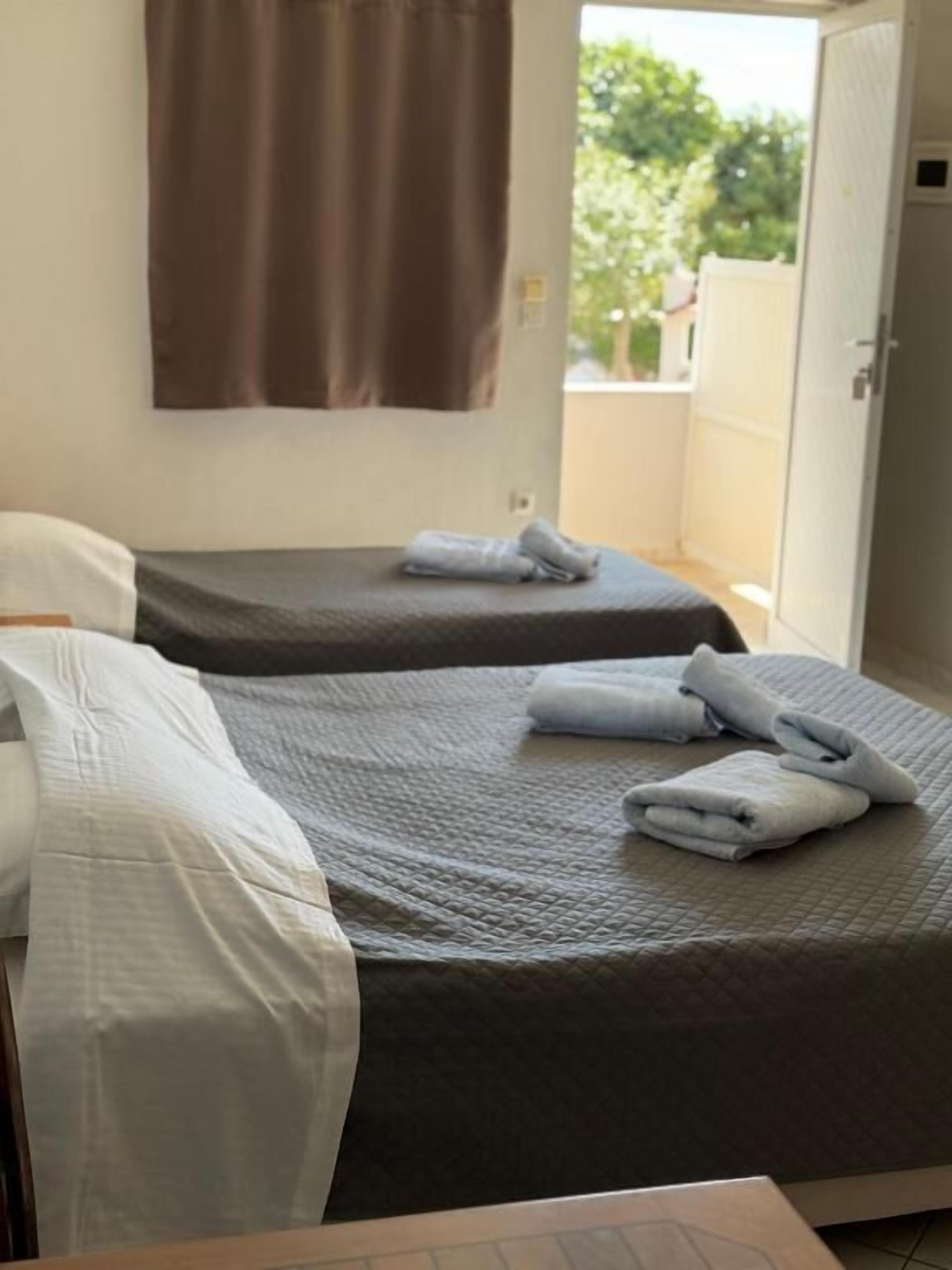 Triple Room, Balcony, Garden View | Free WiFi