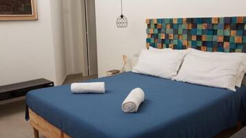 1 camera, ferro/asse da stiro, Wi-Fi, lenzuola