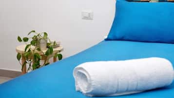 1 camera, ferro/asse da stiro, Wi-Fi, lenzuola