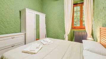 Fer et planche Ă repasser