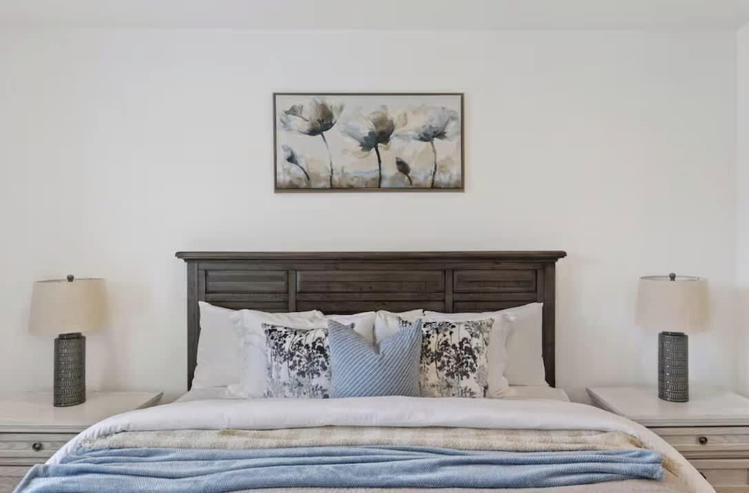 5 bedrooms, free WiFi, bed sheets