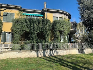 Exterior - B&B Villa MASE - In the Heart of the City but in the Tranquility of its Green! (Ravenna)