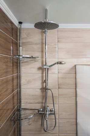 Apartment, Balcony, Sea View | Bathroom | Free toiletries, hair dryer, towels, soap - Crescendo City House (Chania)