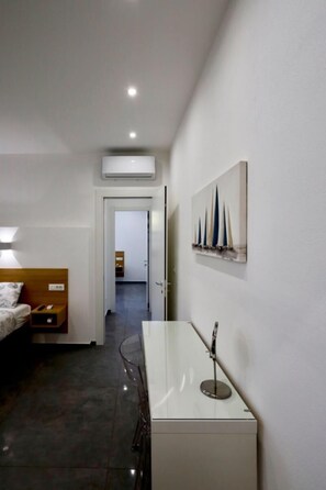3 bedrooms, iron/ironing board, WiFi, bed sheets - Eos Suites & Rooms 3 Bedrooms and 3 Bathrooms (Siracusa)