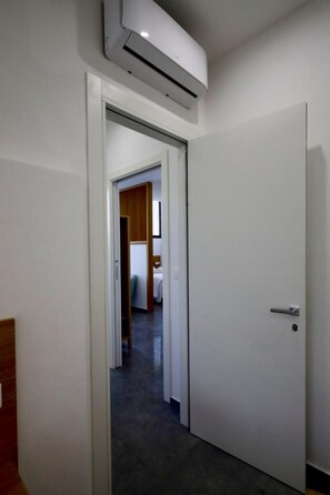 Interior - Eos Suites & Rooms 3 Bedrooms and 3 Bathrooms (Siracusa)
