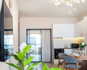 Private kitchen - Panorama Supreme by Aesthaven - 2 bedroom apartment (Batumi)