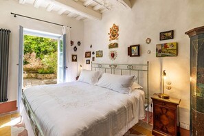 Room - Historical Palace with pool (Città della Pieve)