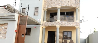 Welcoming bed & breakfast with AC in Windhoek