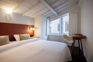 Apartment | Iron/ironing board, free WiFi, bed sheets - Fine Arts ATELIERS by Olala Homes (Porto)