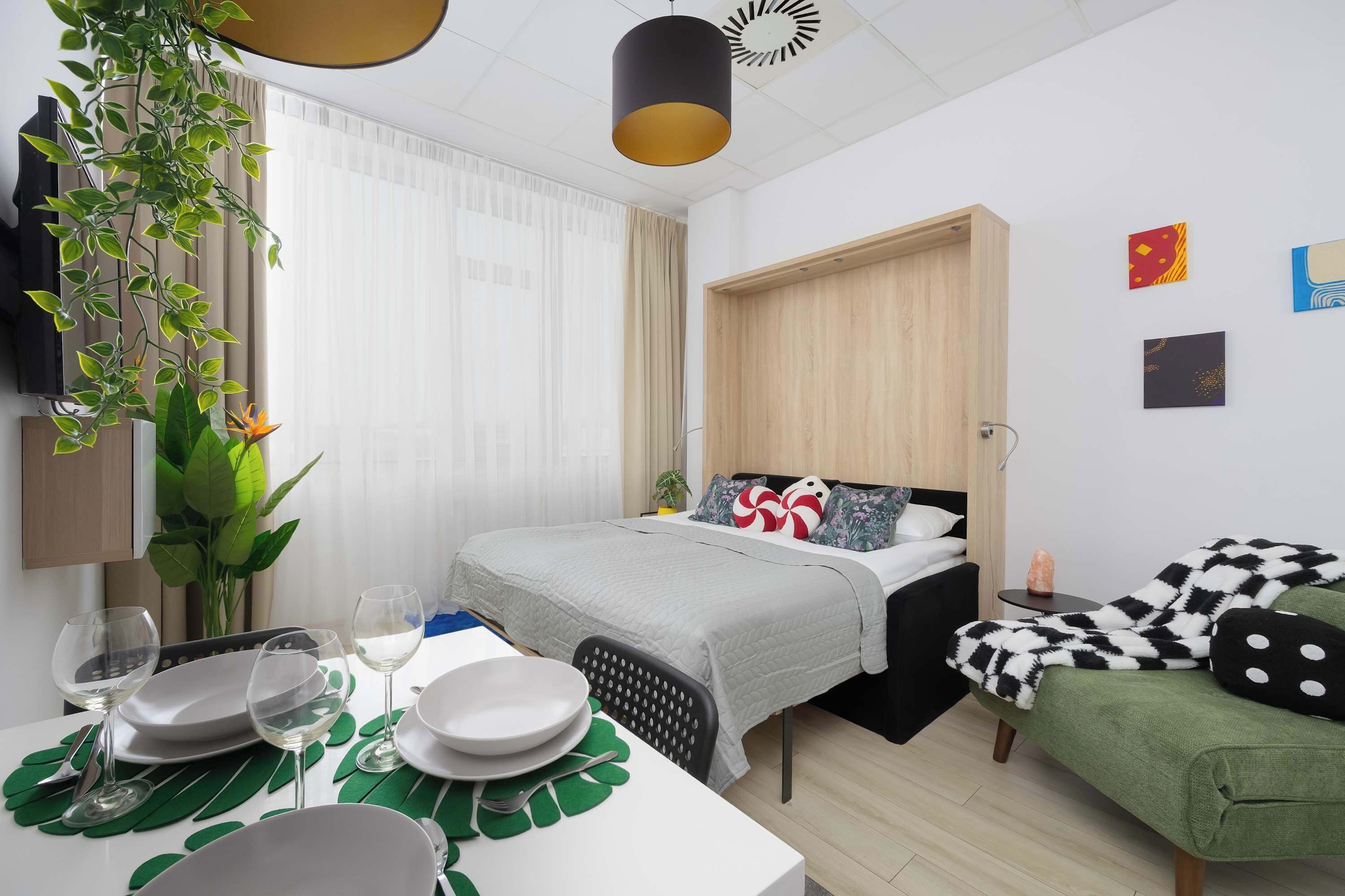 熨斗/熨衫板、可攜式嬰兒床、Wi-Fi、床單