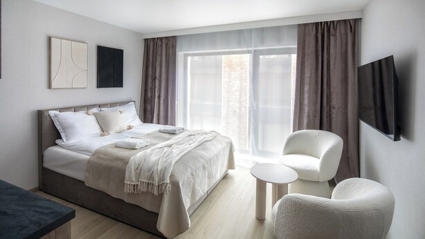 Studiosuite – premium, balkong | Blendingsgardiner, lydisolert og wi-fi (inkludert)