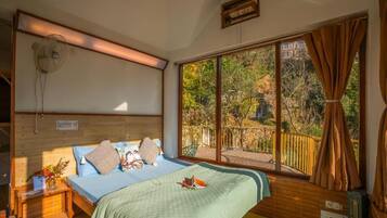 Deluxe Quadruple Room, Balcony, Valley View | Free WiFi