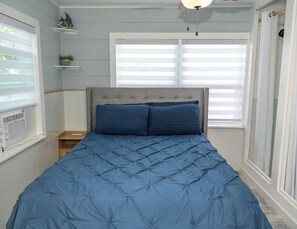 1 Schlafzimmer, Schreibtisch, Reisekinderbett, kostenloses WLAN