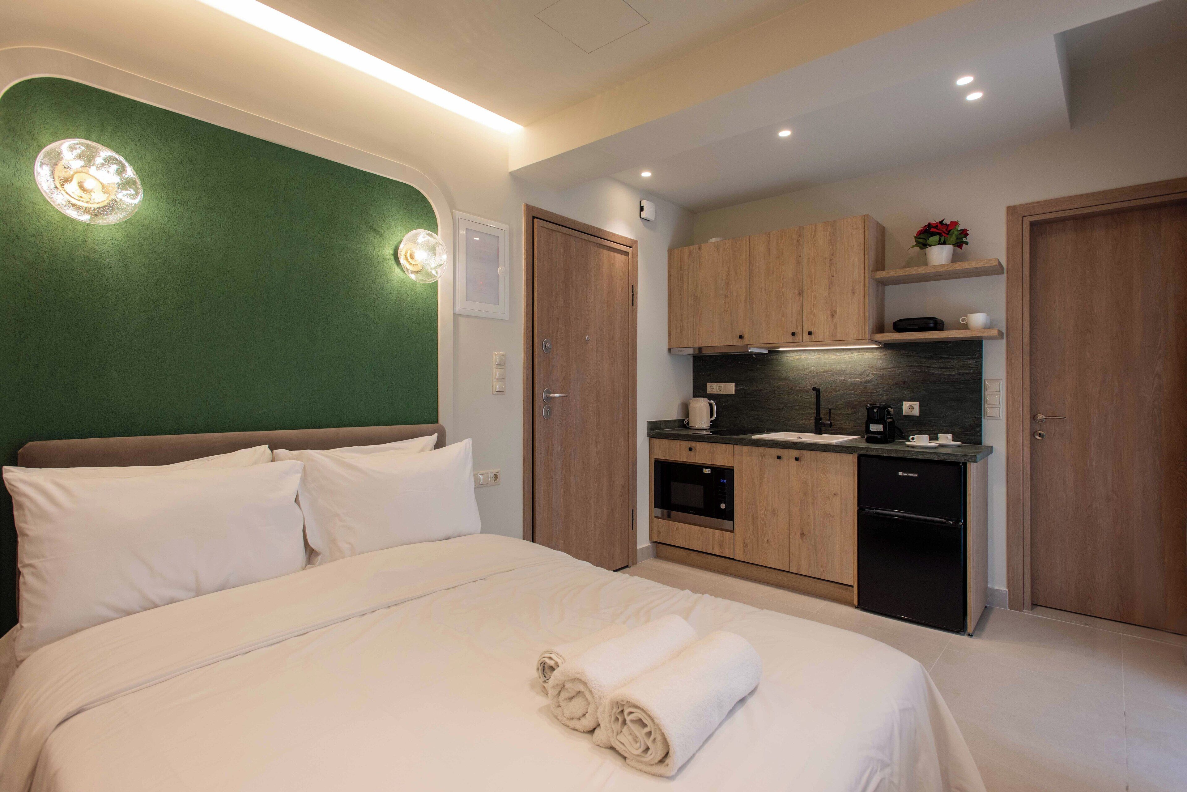 1 slaapkamer, een strijkplank/strijkijzer, wifi, beddengoed