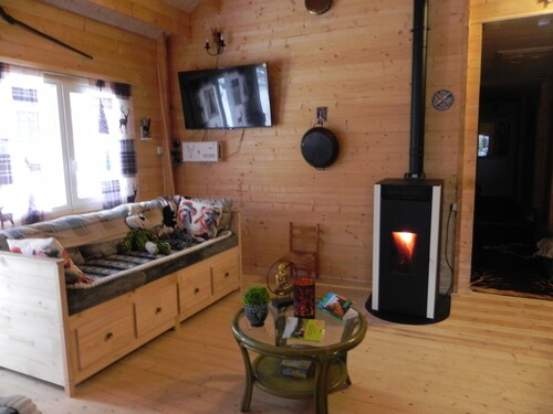 Agréable chalet au calme, 3*** sur chemins de randonnées proche de La Bourboule