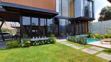 Hus | 4 soverom og internett