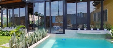 House | 4 bedrooms, Internet