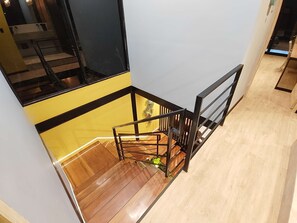 Hus | 4 soverom og internett