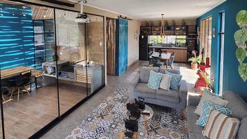 Casa | 2 habitaciones y internet