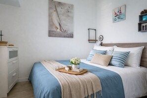 2 bedrooms, bed sheets - Beautiful apartment with superb port view in Bourgenay, 4 people (Talmont-Saint-Hilaire)