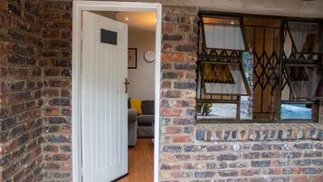 Loft, 4 Bedrooms, Accessible, Smoking | Interior