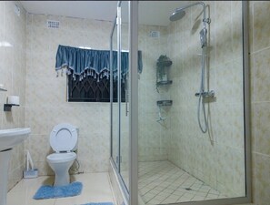 Loft, 2 Bedrooms, Accessible, Smoking | Bathroom - Chishongo Residence, Your Peaceful Darwe (Darwendale)