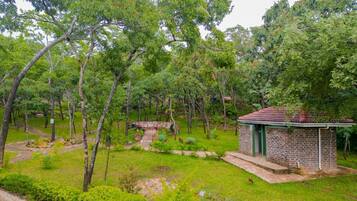 Loft, 1 Bedroom, Accessible, Smoking | Garden