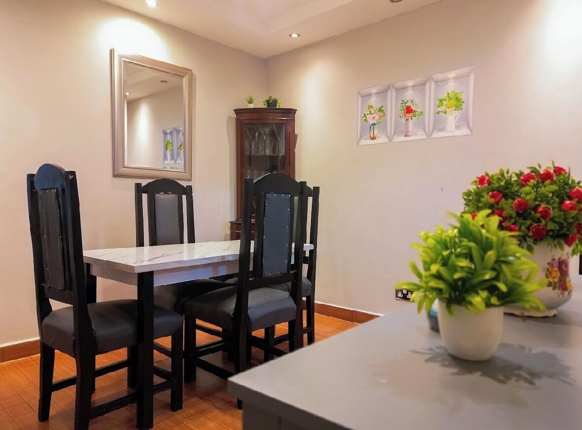 Loft, 1 Bedroom, Accessible, Smoking | Dining room