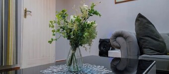 Darwendale Madhuva Lodge for one