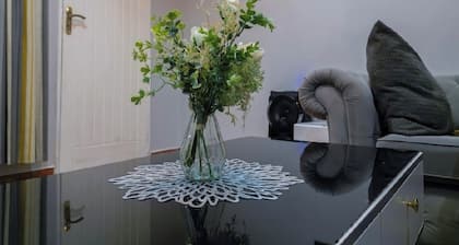 Darwendale Madhuva Lodge for one