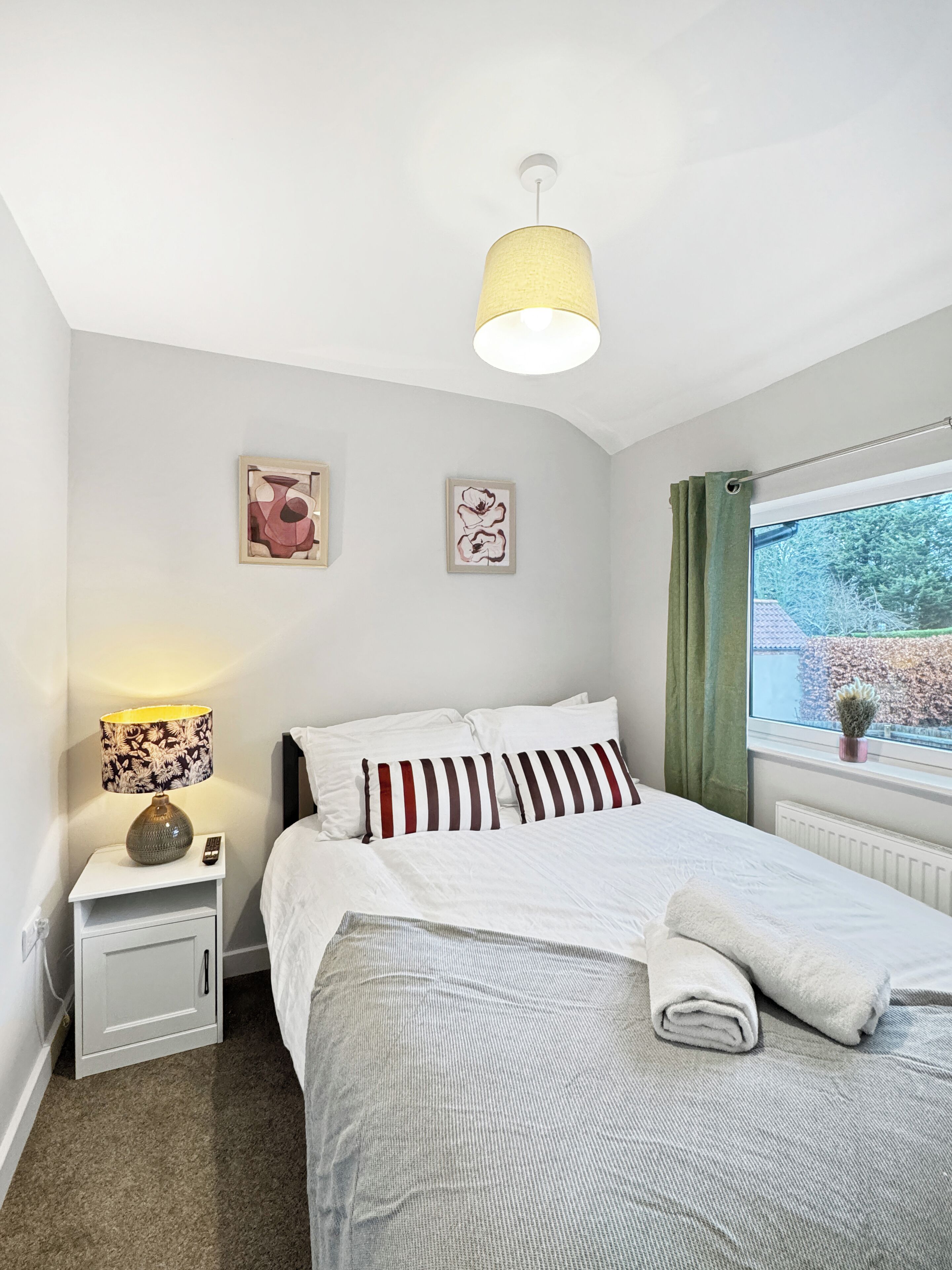 3 bedrooms, iron/ironing board, travel crib, free WiFi