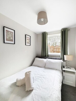 3 Schlafzimmer, Bügeleisen/Bügelbrett, Reisekinderbett, kostenloses WLAN